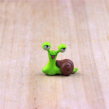 Load image into Gallery viewer, 5PCS Miniature Snail Figurine Decor Fairy Garden Dollhouse Ornament DIY home decoration accessories Tools Supplies Figurine